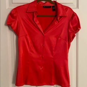 Fitted blouse, salmon color